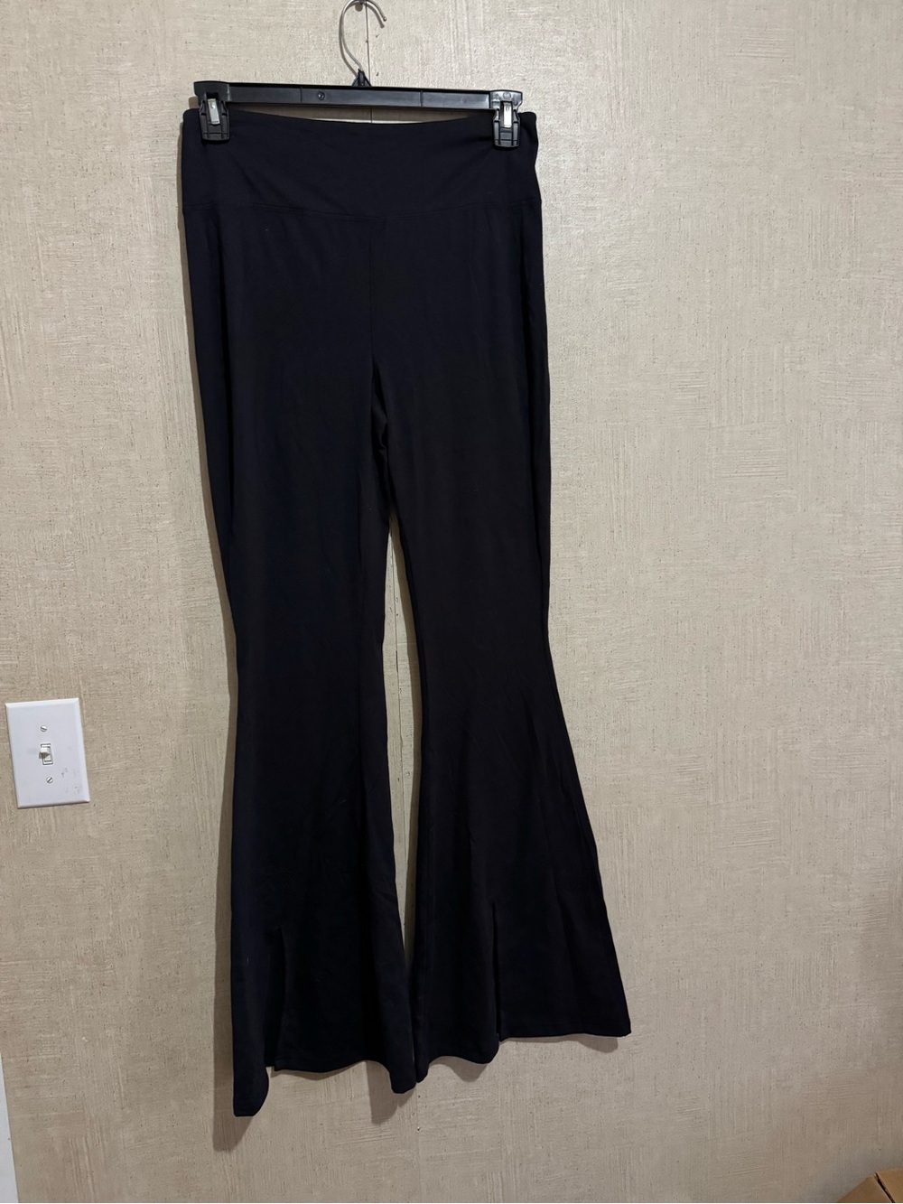 SO juniors the lounge life flare leggings